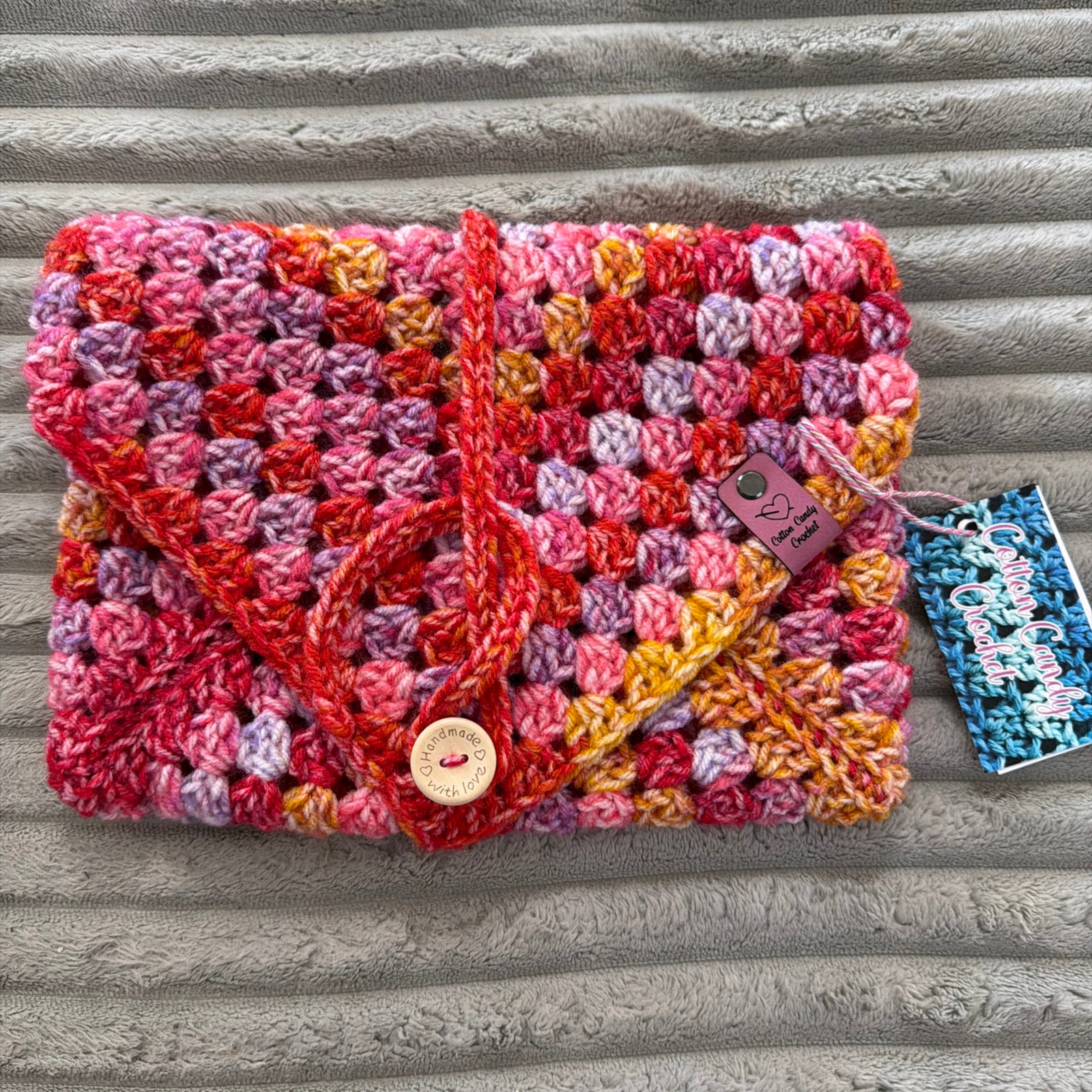 Book/Kindle Cover Pink Starburst - Wrap Around Envelope Closure