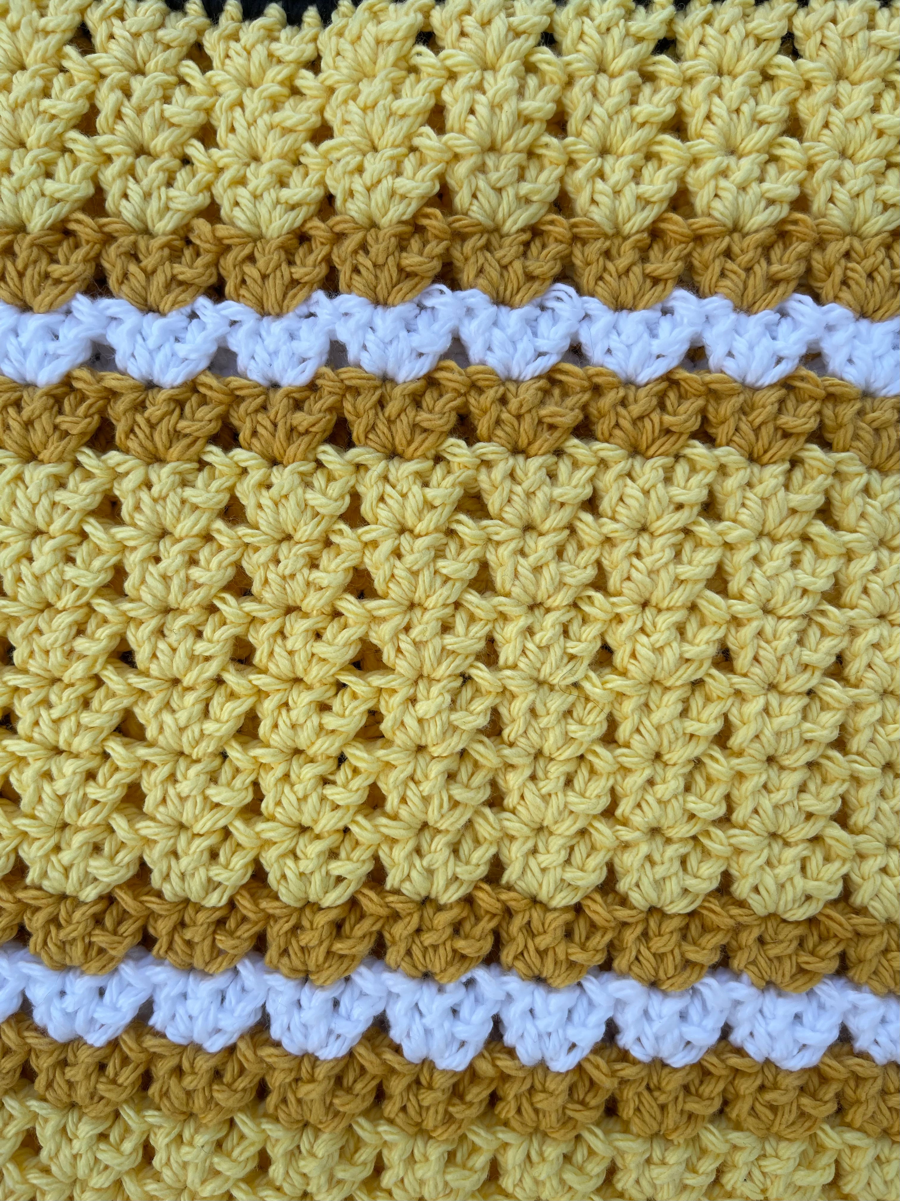 Granny Stitch Tote - Black/Yellow Stripe - Bee Kind